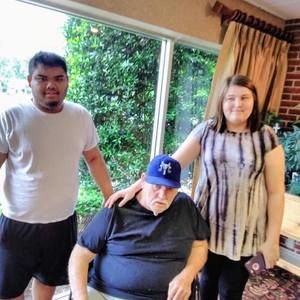 Meet your Posher, Kelly l.